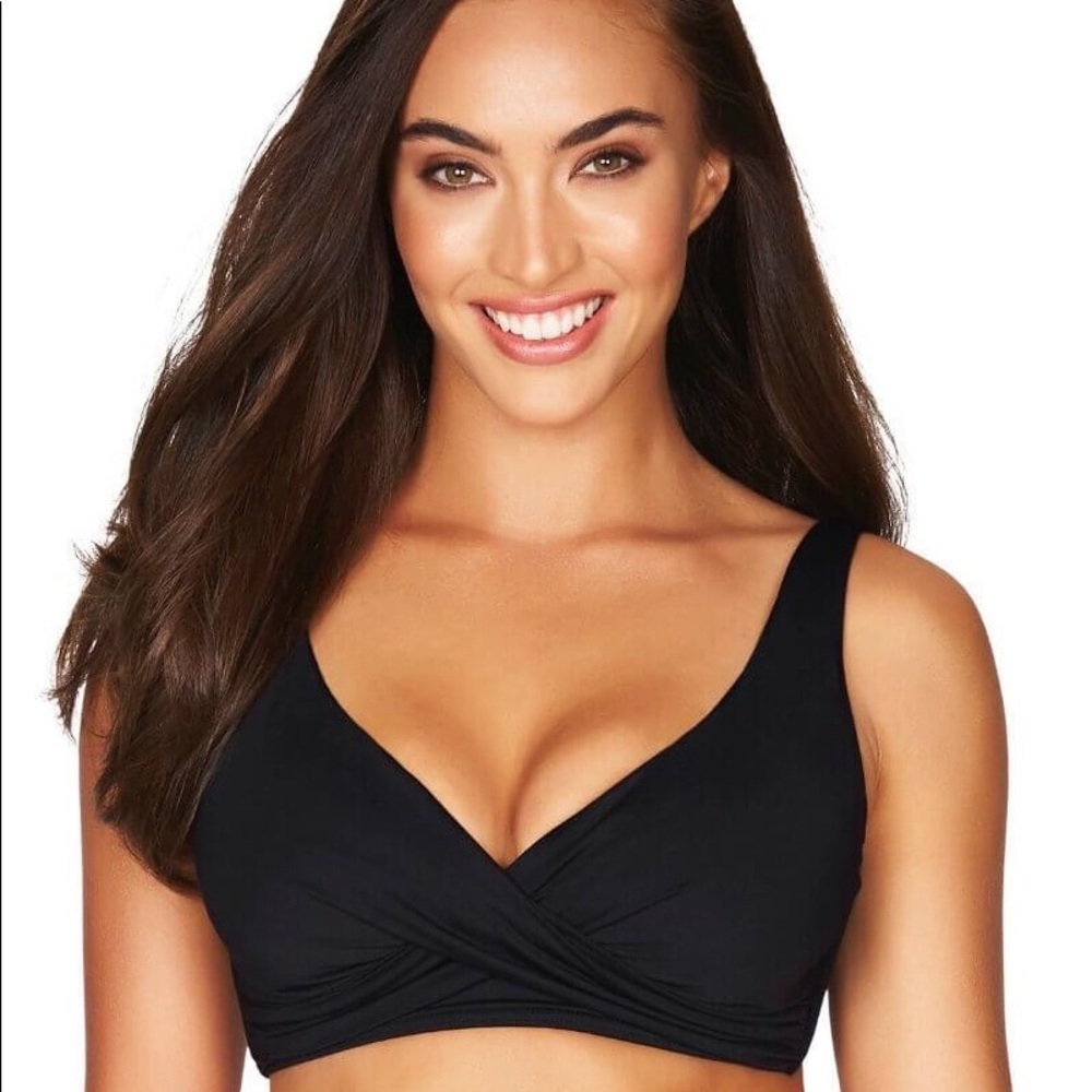 NWT Sea Level crossover bikini top, sz 10.